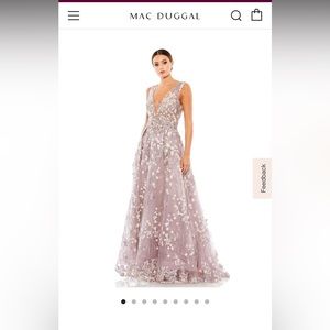 Mac Duggal FLORAL EMBROIDERED ILLUSION V-NECK GOWN Lilac Size 14